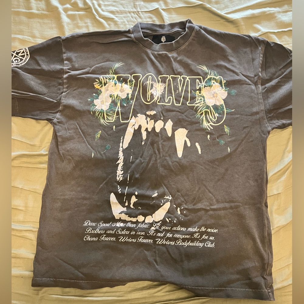 Brand new tried on darc sport t shirt size M